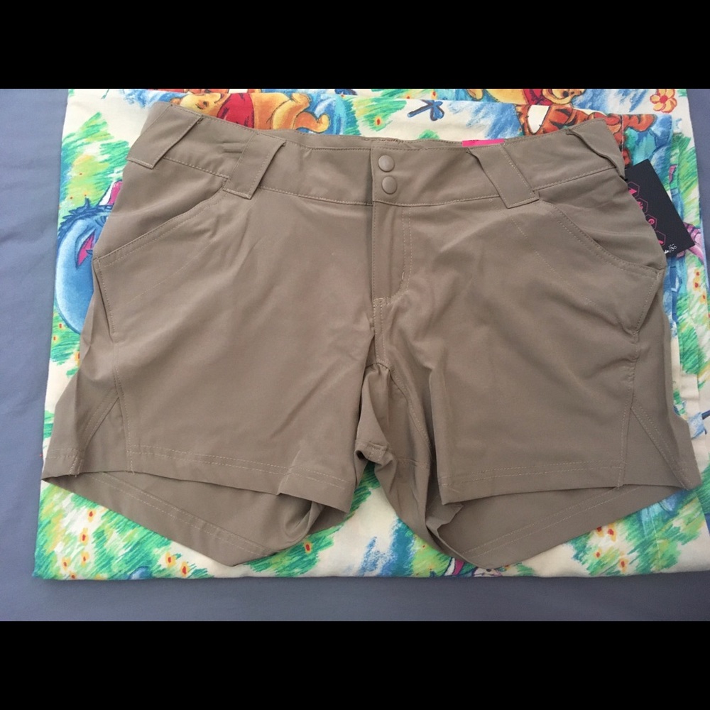 Beige shorts